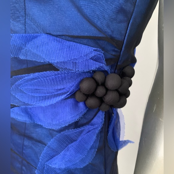 One Shoulder mesh Tulle Overlay black & blue mini Dress w flower detail size 6 - Picture 2 of 15